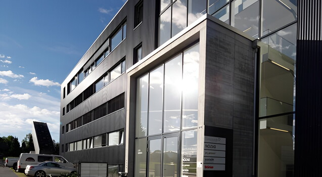 Es fehlt der Text und das passende Bild